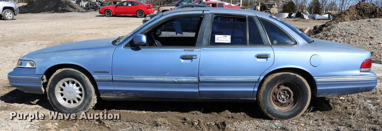 image for item DB6567 1995 Ford Crown Victoria