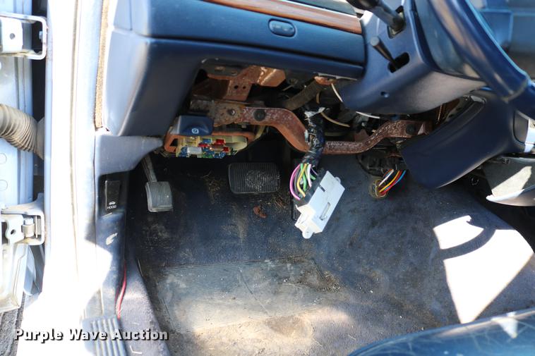 image for item DB6567 1995 Ford Crown Victoria