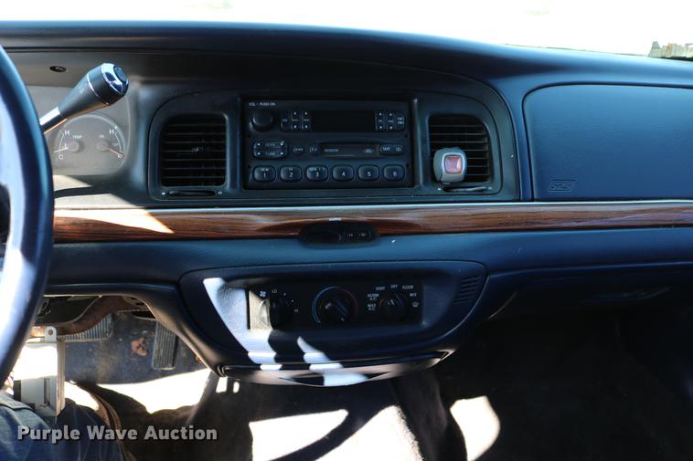 image for item DB6567 1995 Ford Crown Victoria