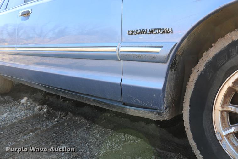 image for item DB6567 1995 Ford Crown Victoria
