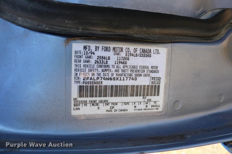 image for item DB6567 1995 Ford Crown Victoria