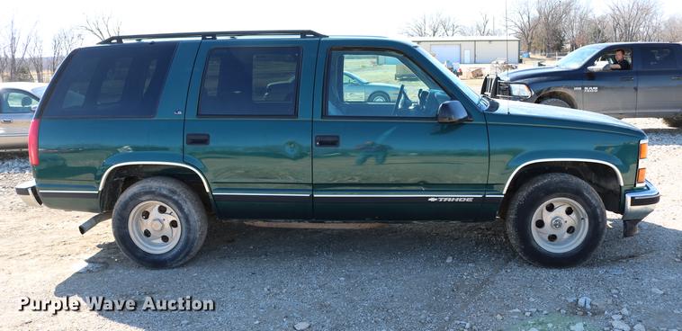 image for item DB6568 1999 Chevrolet Tahoe SUV
