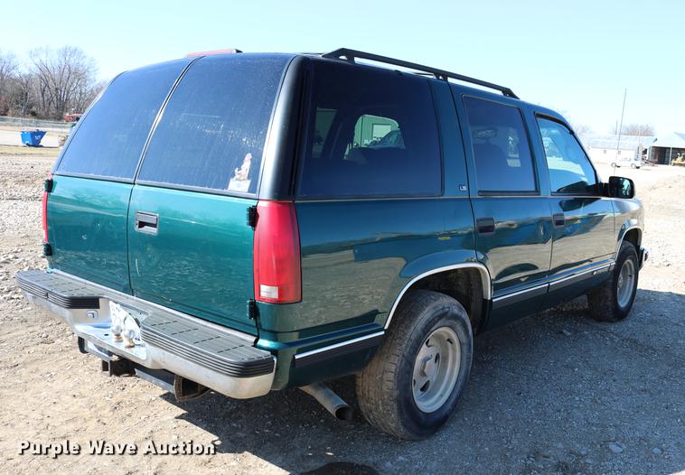 image for item DB6568 1999 Chevrolet Tahoe SUV