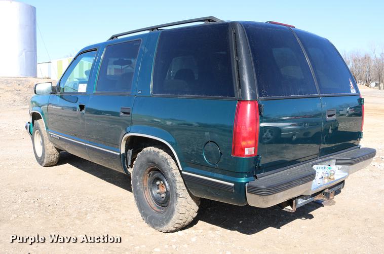 image for item DB6568 1999 Chevrolet Tahoe SUV