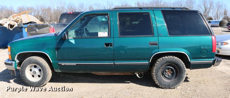 image for item DB6568 1999 Chevrolet Tahoe SUV