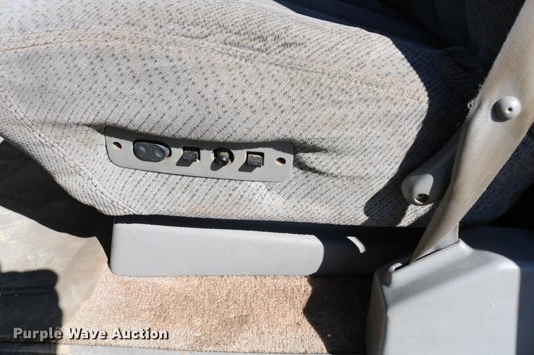 image for item DB6568 1999 Chevrolet Tahoe SUV