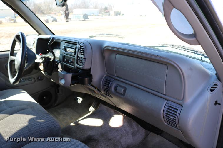 image for item DB6568 1999 Chevrolet Tahoe SUV