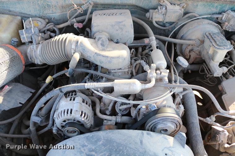 image for item DB6568 1999 Chevrolet Tahoe SUV