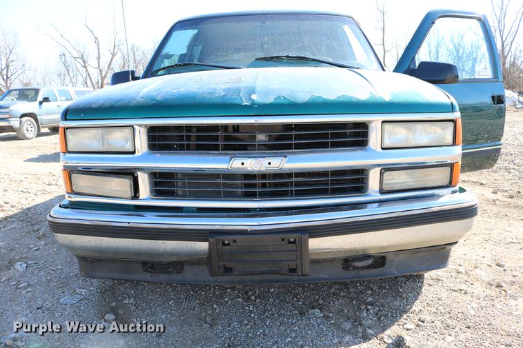 image for item DB6568 1999 Chevrolet Tahoe SUV