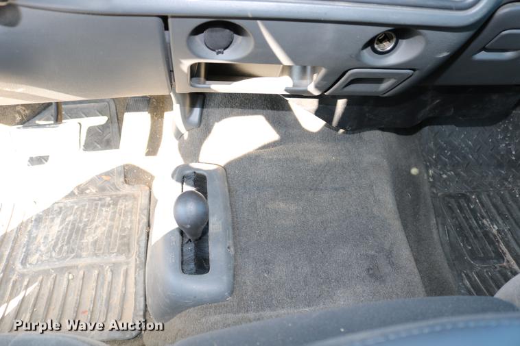 image for item DB6570 2006 Chevrolet Silverado 1500 Crew Cab pickup truck