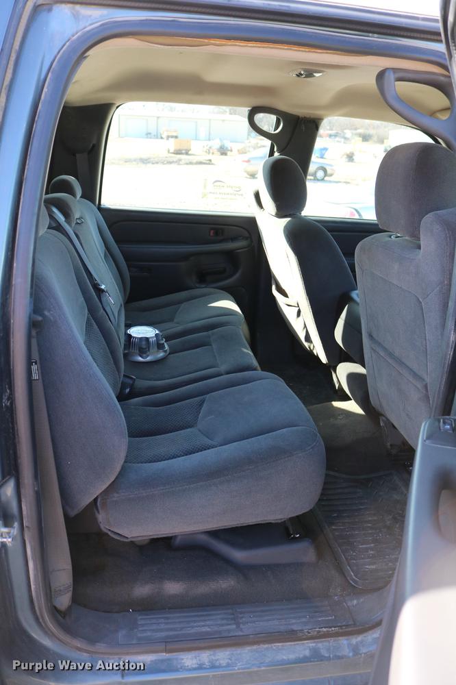 image for item DB6570 2006 Chevrolet Silverado 1500 Crew Cab pickup truck