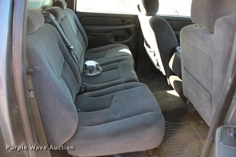 image for item DB6570 2006 Chevrolet Silverado 1500 Crew Cab pickup truck