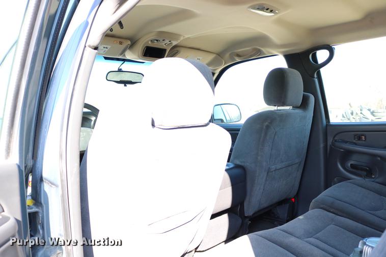 image for item DB6570 2006 Chevrolet Silverado 1500 Crew Cab pickup truck