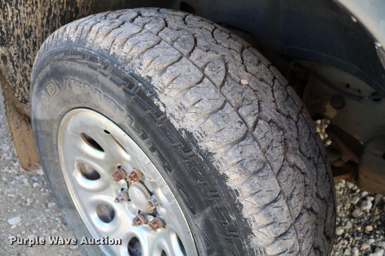 image for item DB6570 2006 Chevrolet Silverado 1500 Crew Cab pickup truck