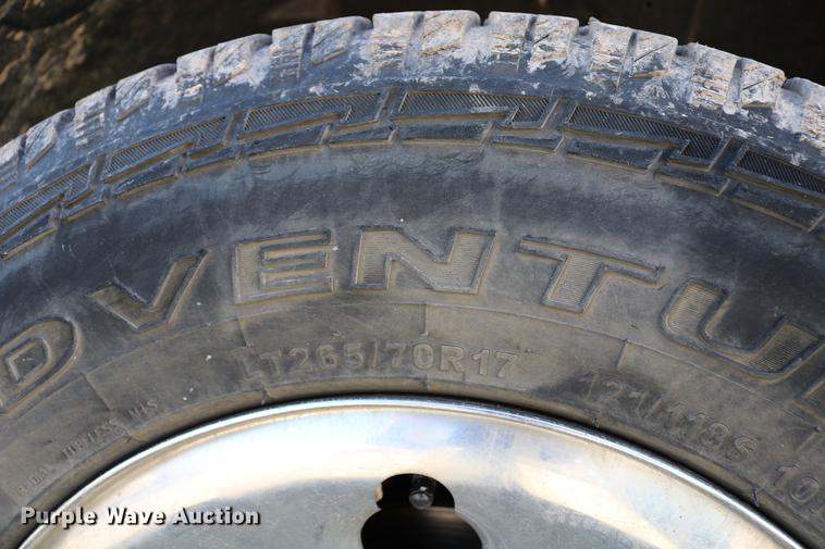 image for item DB6570 2006 Chevrolet Silverado 1500 Crew Cab pickup truck