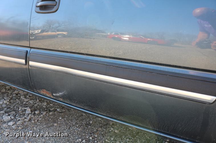 image for item DB6570 2006 Chevrolet Silverado 1500 Crew Cab pickup truck