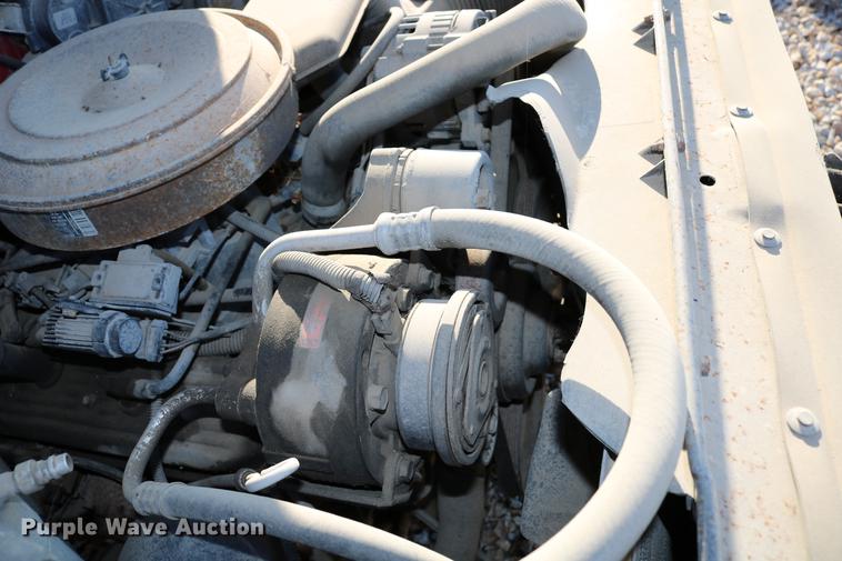 image for item DB6572 1992 GMC Sonoma Club Coupe pickup truck