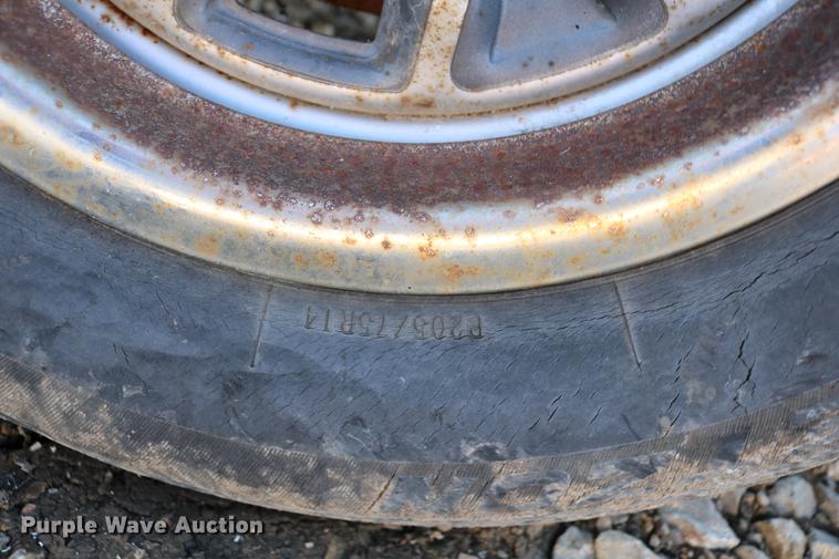 image for item DB6572 1992 GMC Sonoma Club Coupe pickup truck