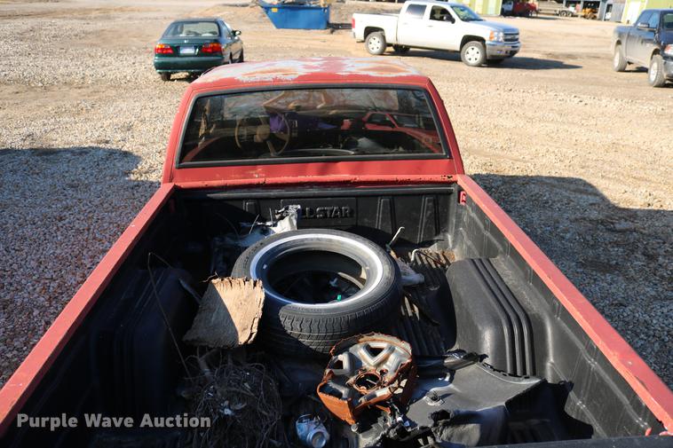 image for item DB6572 1992 GMC Sonoma Club Coupe pickup truck