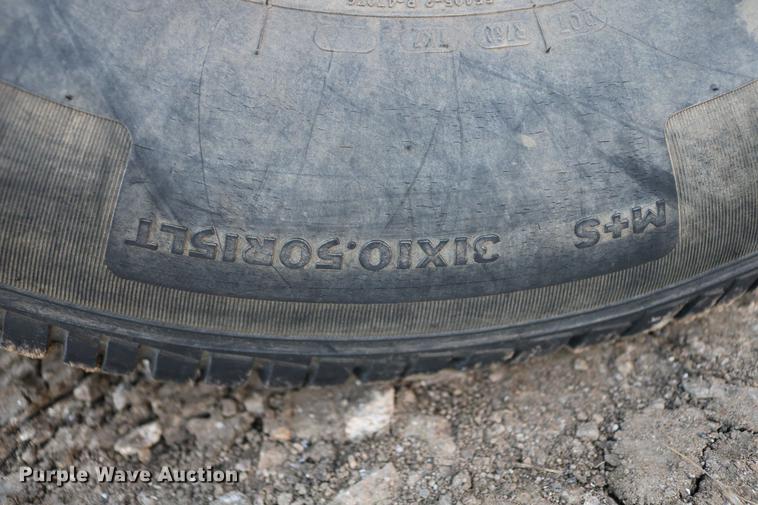 image for item DB6573 1988 Nissan pickup truck