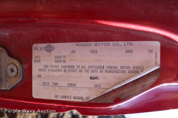 image for item DB6573 1988 Nissan pickup truck