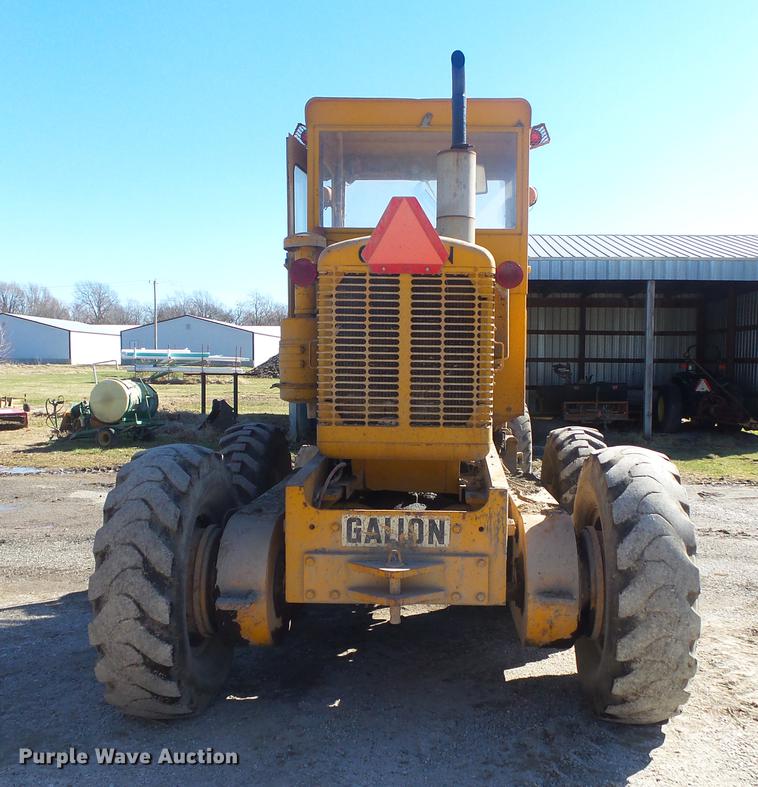 image for item DB7254 1969 Galion 104B rigid frame motor grader