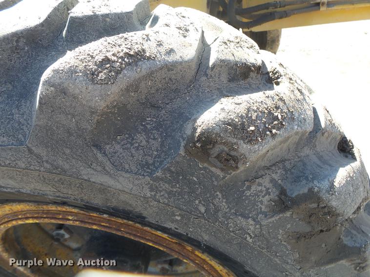 image for item DB7254 1969 Galion 104B rigid frame motor grader