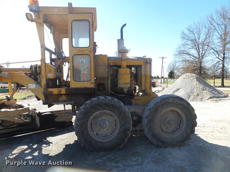 image for item DB7254 1969 Galion 104B rigid frame motor grader