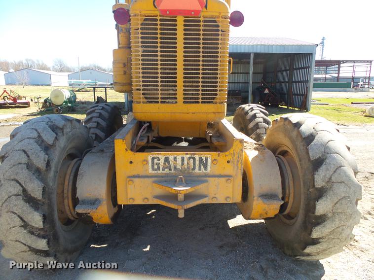 image for item DB7254 1969 Galion 104B rigid frame motor grader