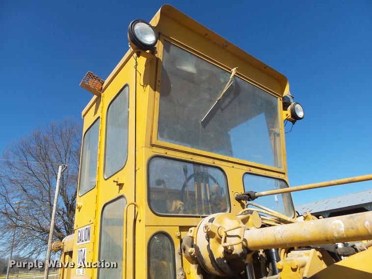 image for item DB7254 1969 Galion 104B rigid frame motor grader