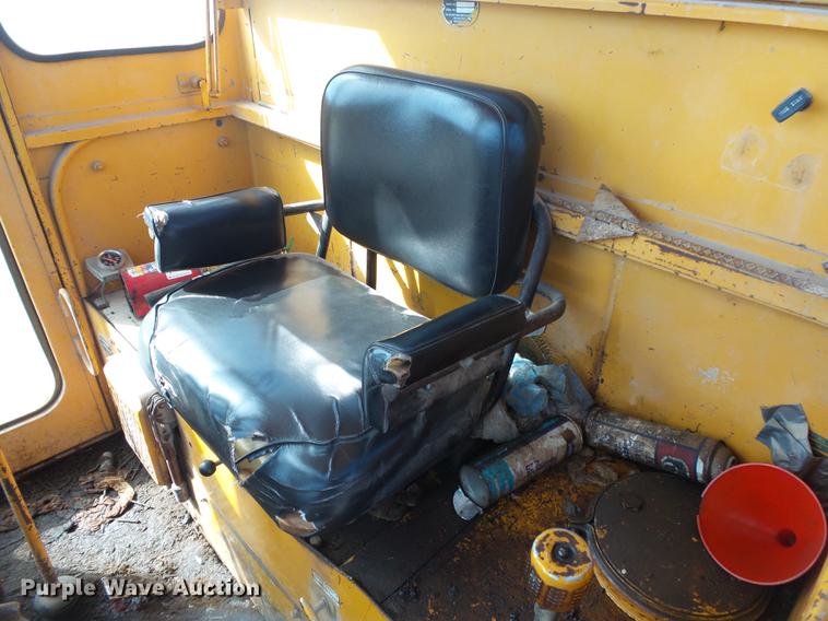 image for item DB7254 1969 Galion 104B rigid frame motor grader