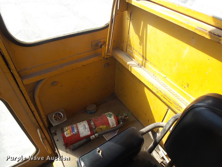 image for item DB7254 1969 Galion 104B rigid frame motor grader