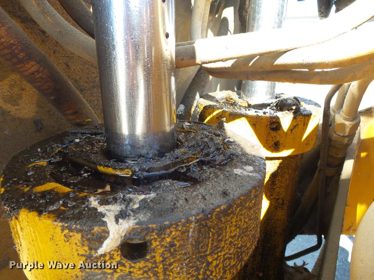 image for item DB7254 1969 Galion 104B rigid frame motor grader