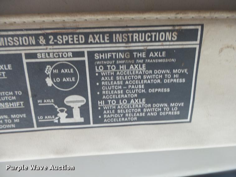 image for item DB7266 1978 Ford F600 dump truck