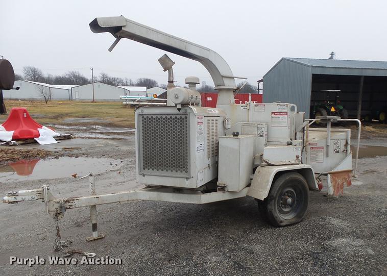 image for item DB7267 Brush Bandit 150 wood chipper