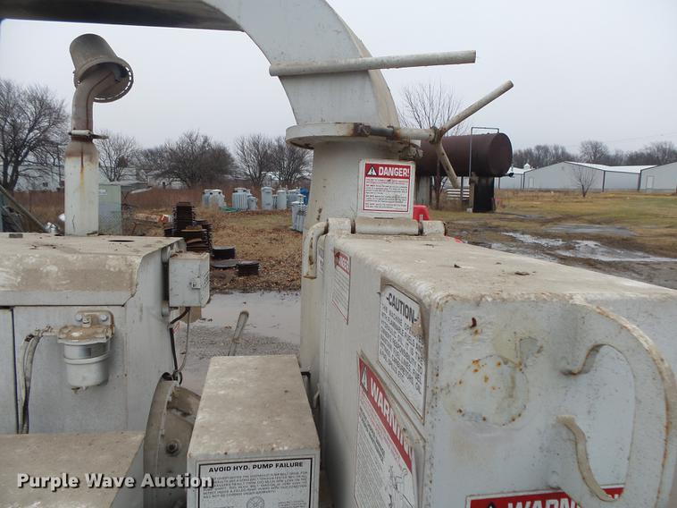 image for item DB7267 Brush Bandit 150 wood chipper