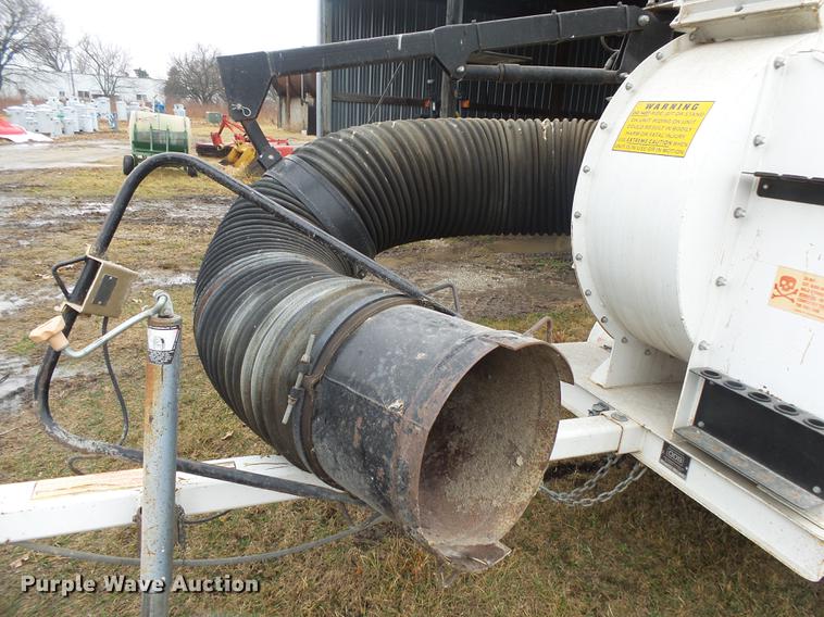 image for item DB7268 ODB LCT-600 leaf vacuum