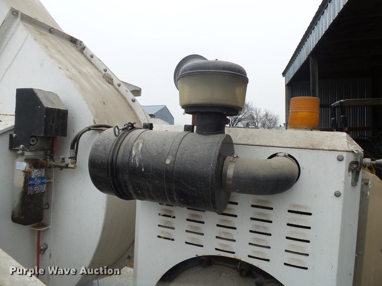 image for item DB7268 ODB LCT-600 leaf vacuum