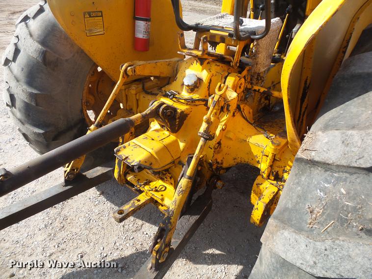 image for item DB7283 John Deere 401J tractor