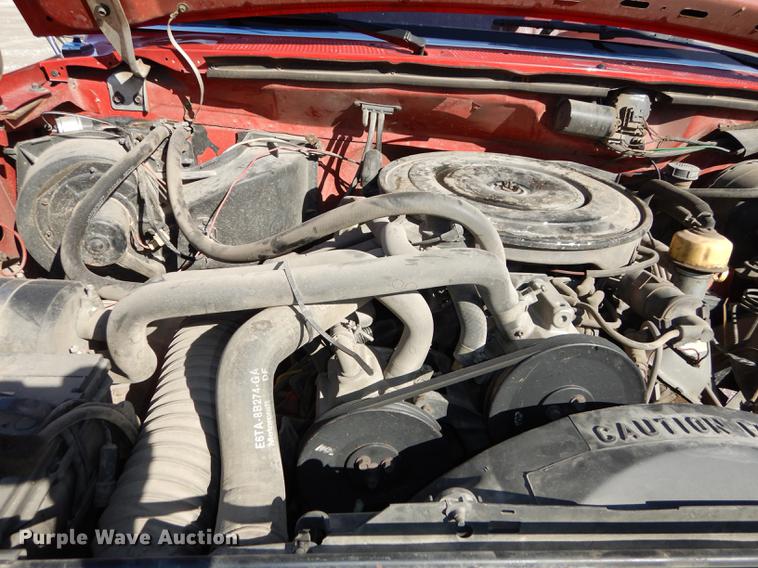 image for item DC0272 1987 Ford F350 Custom pickup truck cab and chassis