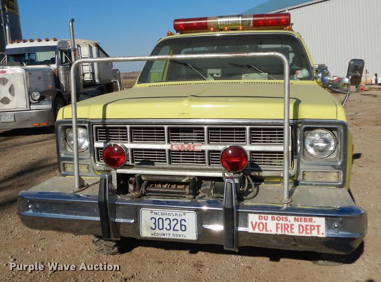 image for item DC0274 1980 GMC Sierra Grande 35 fire truck