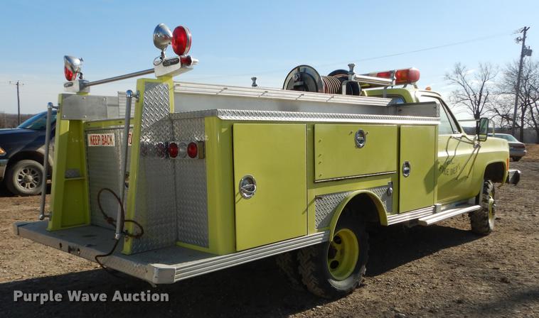 image for item DC0274 1980 GMC Sierra Grande 35 fire truck