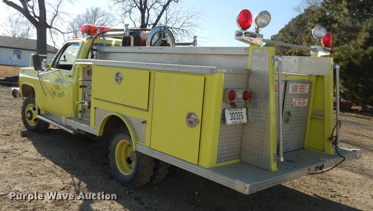 image for item DC0274 1980 GMC Sierra Grande 35 fire truck
