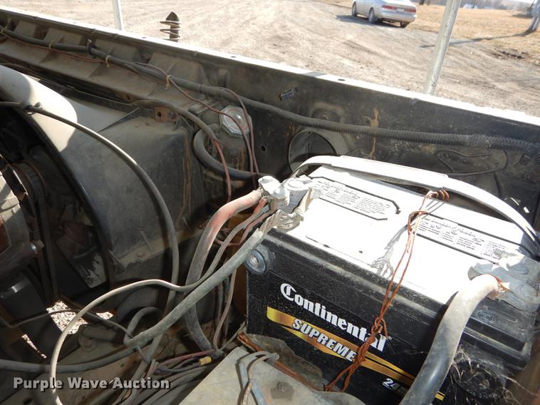 image for item DC0274 1980 GMC Sierra Grande 35 fire truck