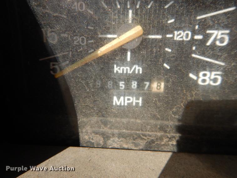 image for item DC0312 1981 Ford F350 Custom pickup truck chassis