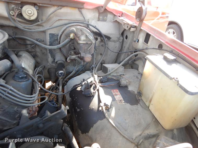 image for item DC0312 1981 Ford F350 Custom pickup truck chassis