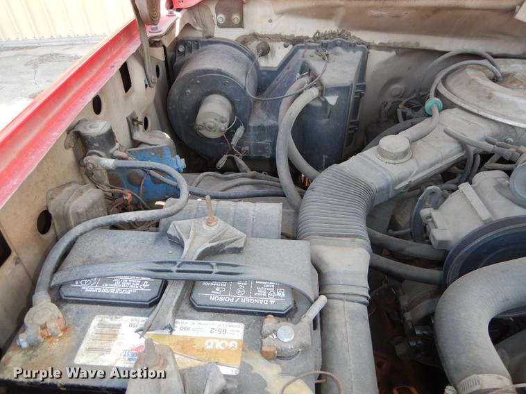 image for item DC0312 1981 Ford F350 Custom pickup truck chassis