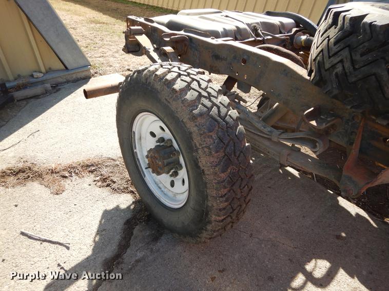 image for item DC0312 1981 Ford F350 Custom pickup truck chassis