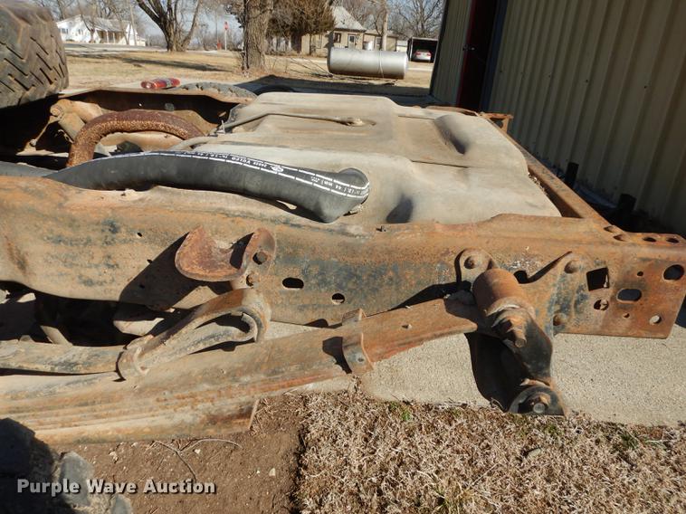 image for item DC0312 1981 Ford F350 Custom pickup truck chassis