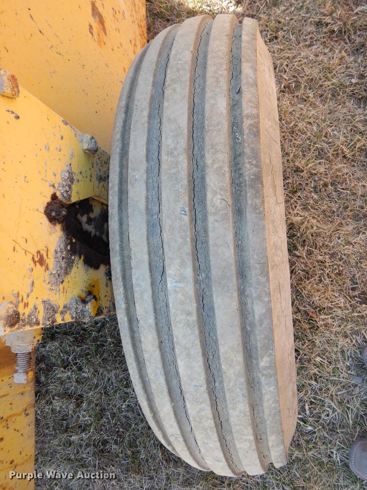 image for item DC0313 Wausau Thrun BT8 asphalt shilling rotary tiller